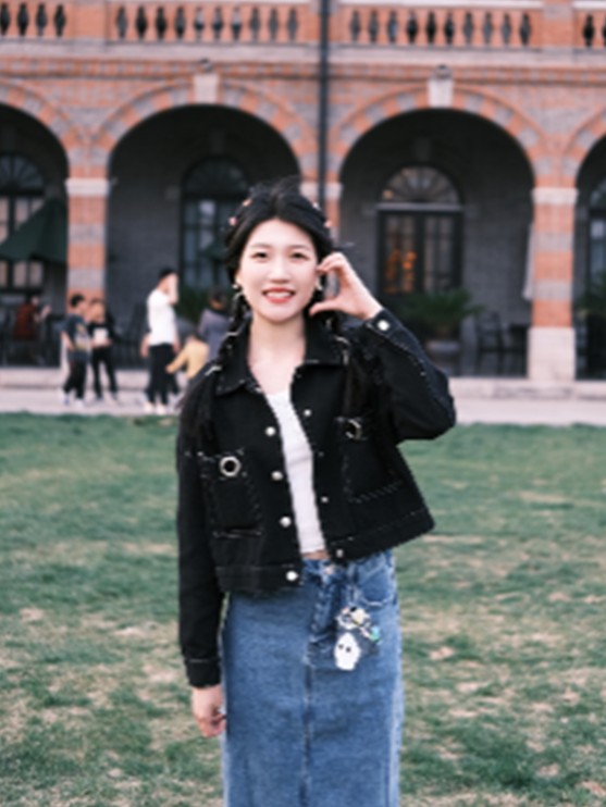 杨静育